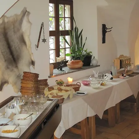 Schloss-schaenke Garni Guest house 3*