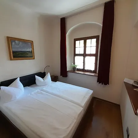 Pensjonat Schloss-schaenke Garni 3*