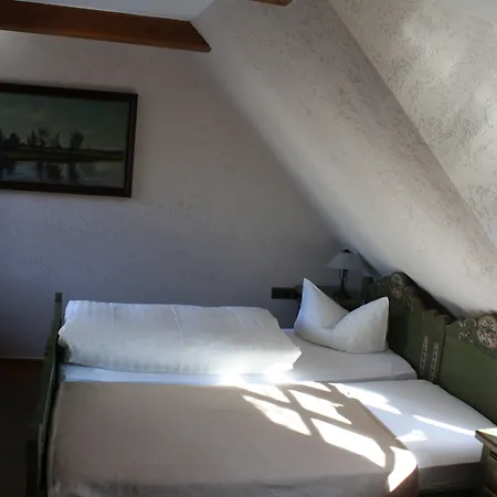 Schloss Schaenke Garni Pensión