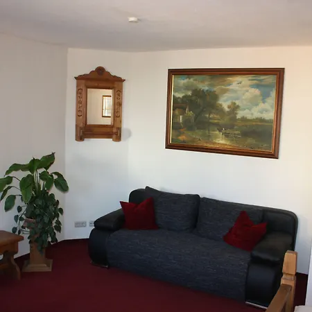 Schloss Schaenke Garni Bautzen