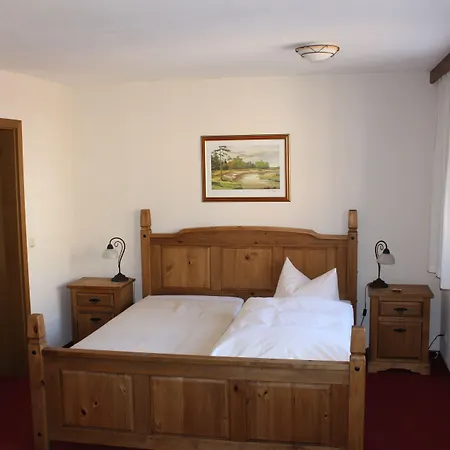 Schloss Schaenke Garni