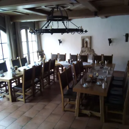 بيت ضيافة Schloss Schaenke Garni