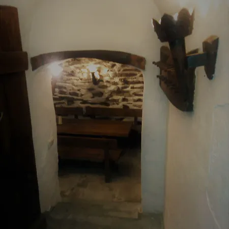 Schloss Schaenke Garni 3*