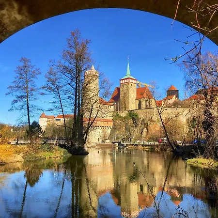Schloss Schaenke Garni 3* بوتسن