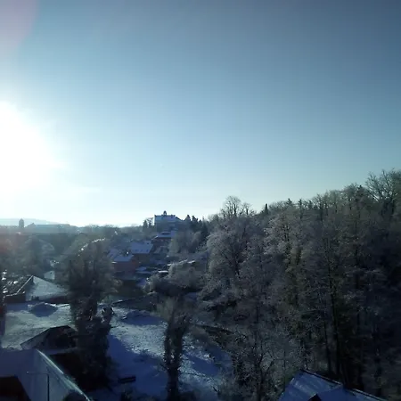 Schloss Schaenke Garni Guest house