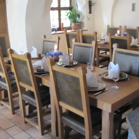 Schloss Schaenke Garni 3* Баутцен