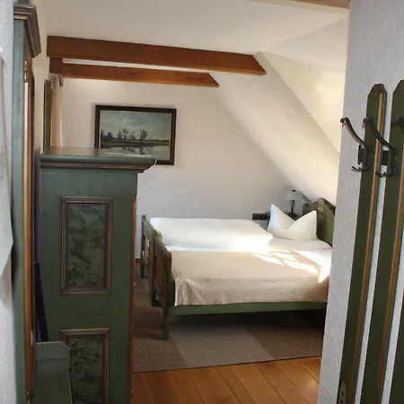 Schloss-schaenke Garni 3*