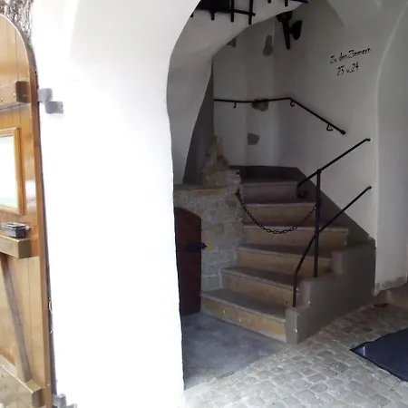 بيت ضيافة Schloss Schaenke Garni 3*