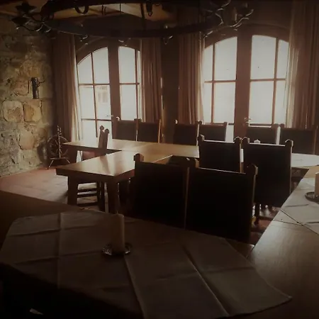 Pensión Schloss Schaenke Garni