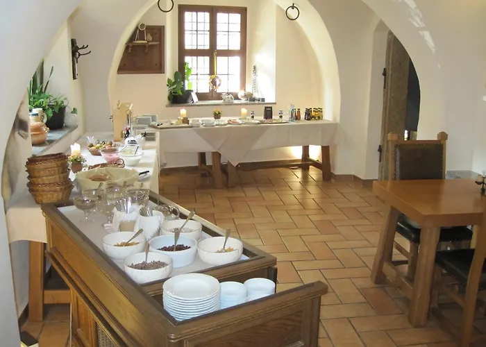 Schloss Schaenke Garni Bautzen