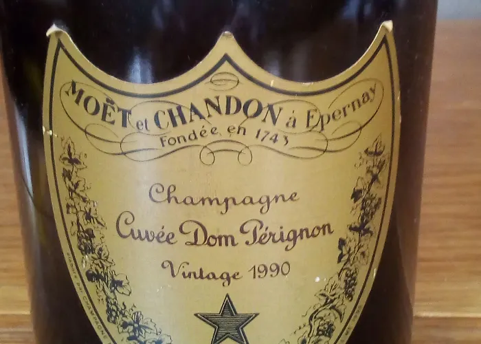 Schloss Schaenke Garni