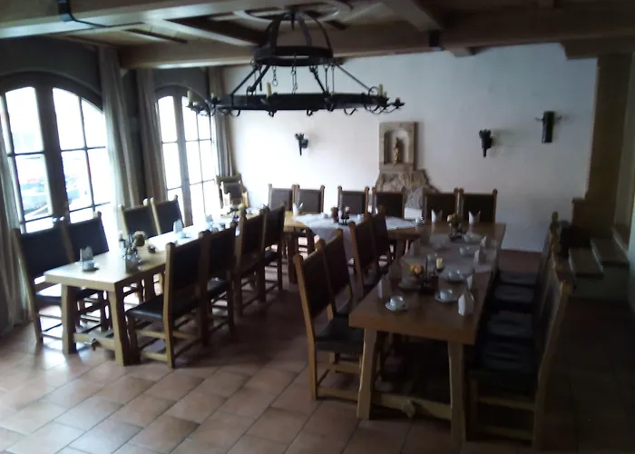 Guest house Schloss Schaenke Garni