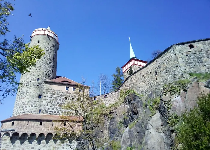 Guest house Schloss Schaenke Garni 3*