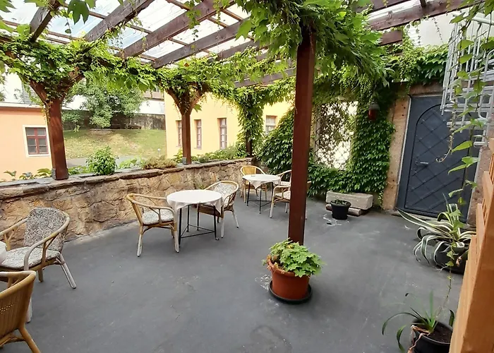 Schloss Schaenke Garni Guest house 3*