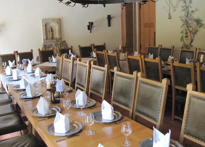 Guest house Schloss Schaenke Garni