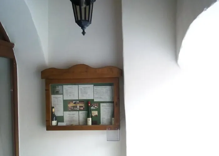 Schloss Schaenke Garni 3*